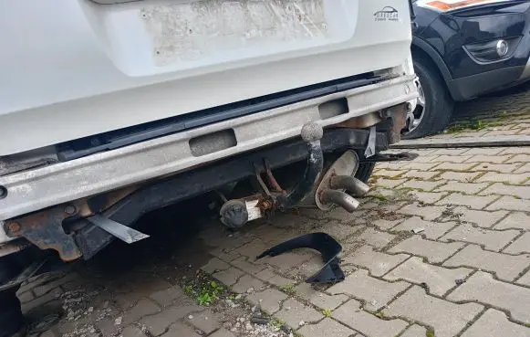 Peugeot 5008 Tow bar set STEINHOFF