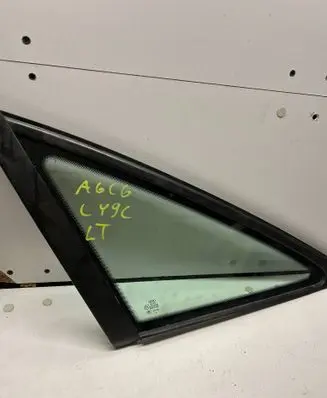 Audi A6 S6 C6 4F Rear door window glass 43R00081