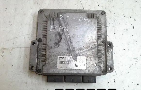 Renault Espace III Engine control unit/module 2200DIESEL