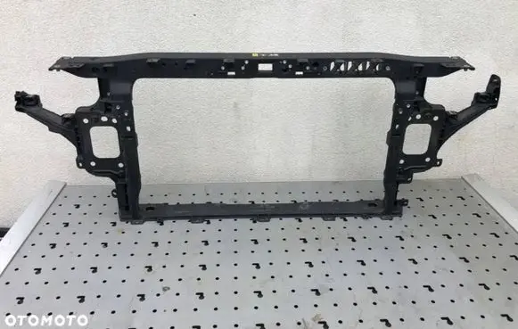 Hyundai i30 Radiator support slam panel 64101G4000