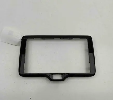 Radio/GPS head unit trim