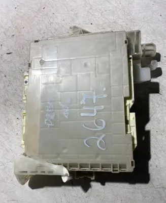 Toyota Prius (XW30) Fuse module 8273047450A 1148A