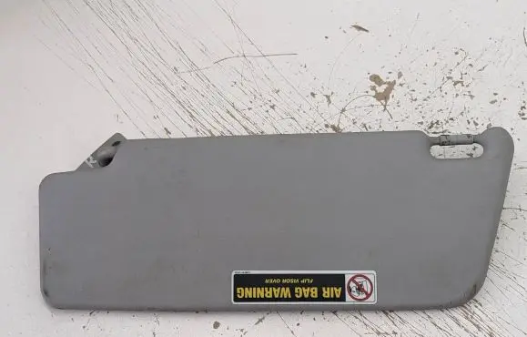 Mercedes-Benz C W203 Sun visor A2038173220 A2038100910