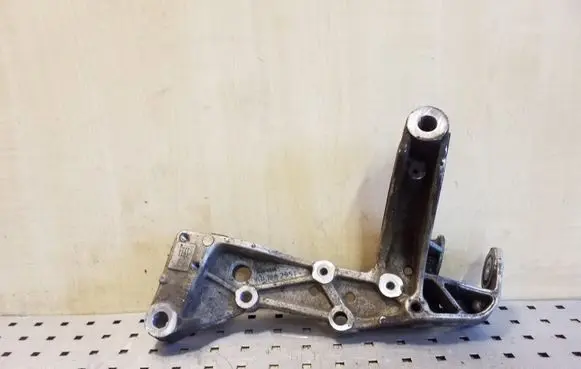 Skoda Octavia Mk2 (1Z) Other front suspension part 1K0199295F