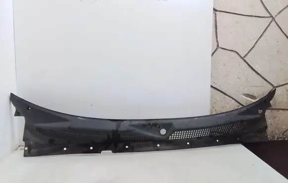 Nissan Terrano Wiper trim