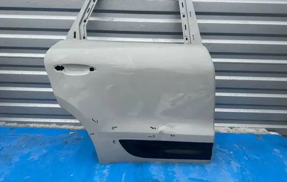 Porsche Macan (95B) Rear door 95B833312A