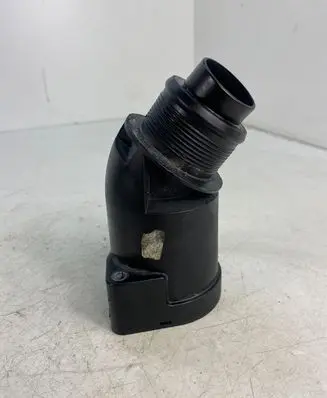 Volkswagen Polo V 6R Intercooler hose/pipe 04B131111