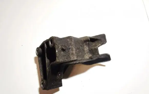 Peugeot 307 Engine mounting bracket 9632011910