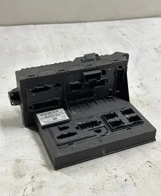 Mercedes-Benz E W211 SAM control unit 0025458701 0035458701