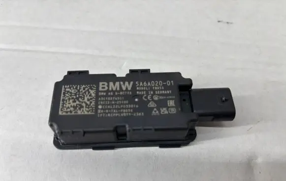 BMW 7 G70 Aerial antenna amplifier 5A6A020