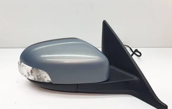 Volvo V50 Front door electric wing mirror 