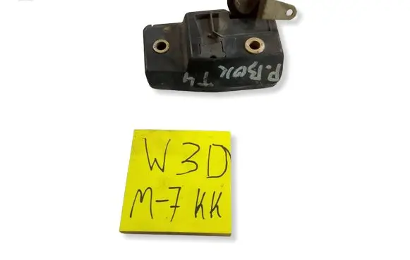 Volkswagen Transporter - Caravelle T4 Sliding door lock 701843604D