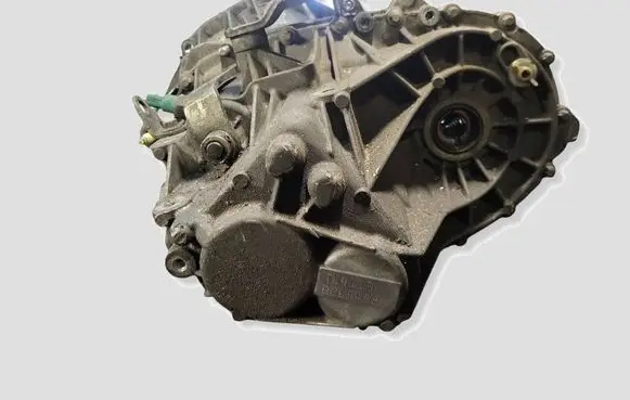 Nissan Qashqai Manual 6 speed gearbox TL4113 B265488