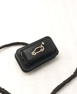 BMW 7 E65 E66 Tailgate/boot open switch button 7004896