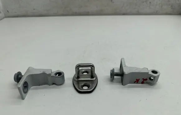 Audi A8 S8 D4 4H Rear door hinge set 7H0831401A 391106