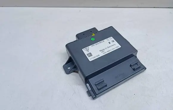 Porsche Cayenne (92A) Voltage converter/converter module 7PP959663B