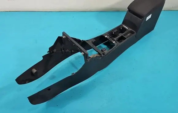 Volkswagen Tiguan Armrest 5N0971641 IMPRK1526485