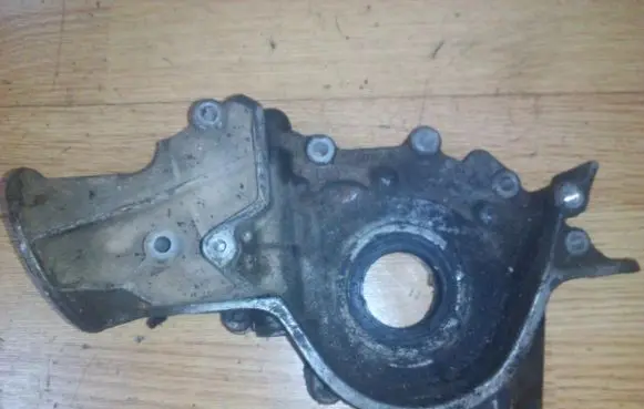 Ford Escort Oil pump 
