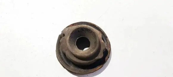Skoda Fabia Mk1 (6Y) Front coil spring rubber mount 1j0512149b