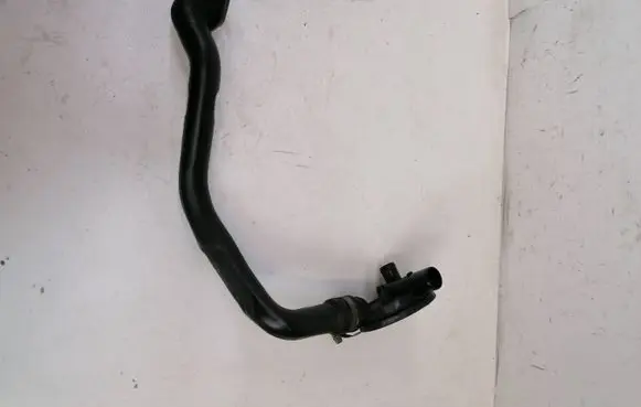 Audi A6 S6 C5 4B Breather/breather pipe/hose 028129101D