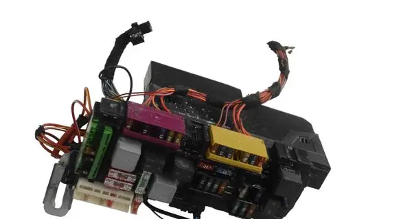 Mercedes-Benz E W212 Fuse box set A2129004122 A2129026107