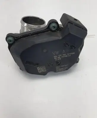Volkswagen Golf VII Throttle body valve 04L131501B