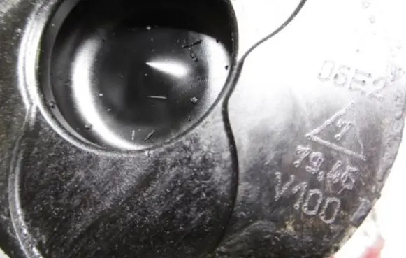 Piston