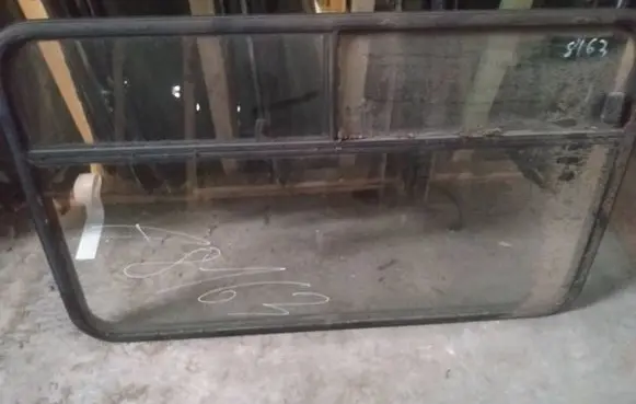 Fiat Ducato Rear side window