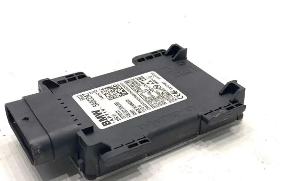 BMW 5 G30 G31 G38 Other control units/modules 28709131