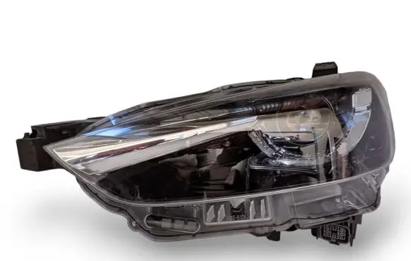 Mazda CX-3 Headlight/headlamp D10E51040