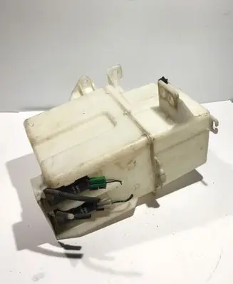 Mitsubishi Outlander Windshield washer fluid reservoir/tank 0602103500