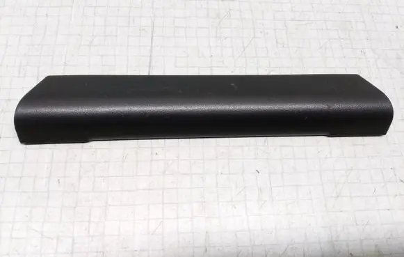Opel Astra H Other front door trim element 331985437 13121853