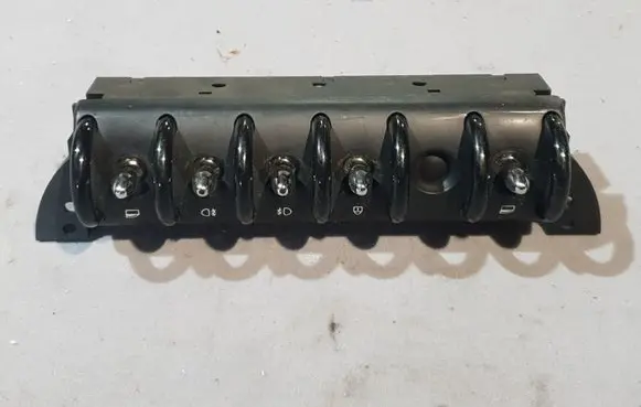 Mini One - Cooper R50 - 53 Fog light switch 6917985