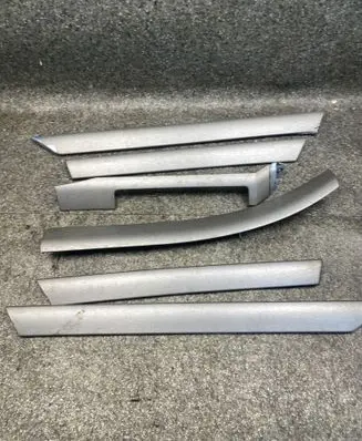 BMW 3 E46 Dashboard glove box trim 8213993