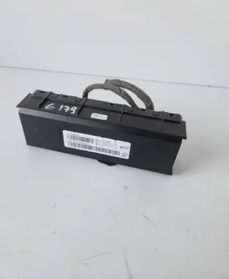 Opel Astra J Air conditioning/heating control unit 13586727 3867278A3046245E 743004