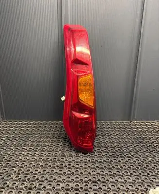 Nissan X-Trail T31 Rear/tail lights 22063929