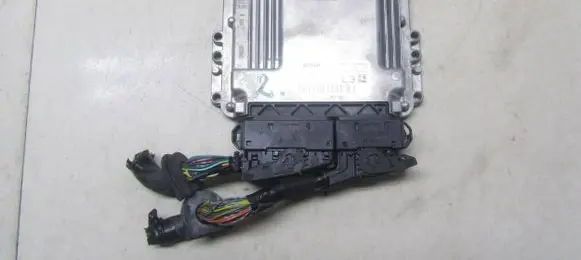 Honda CR-V Engine control unit/module 0281030793
