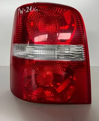 Volkswagen Touran I Rear/tail lights 1T0945095G