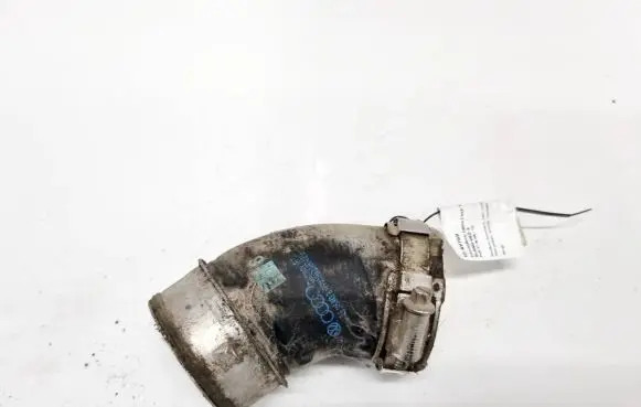 Audi Q7 4L Intercooler hose/pipe 7L6145943B