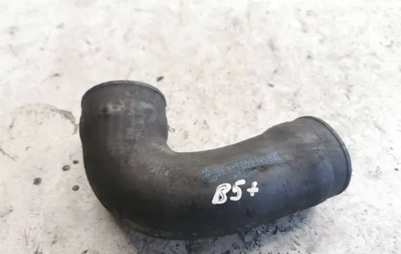 Volkswagen PASSAT B5.5 Intercooler hose/pipe 059145832