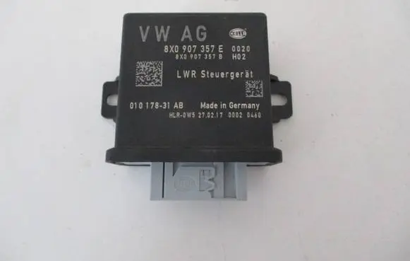 Audi A1 Light module LCM 8X0907357B 8X0907357E 01017831AB