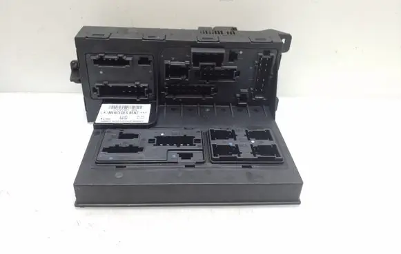 Mercedes-Benz E W211 Fuse module 2115453901