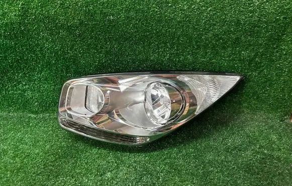 KIA Venga Headlight/headlamp