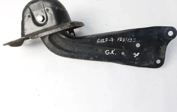 Volkswagen Golf VII Rear upper control arm/wishbone 5Q0505225C