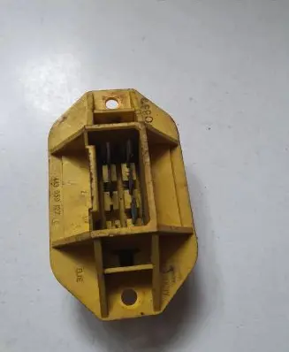 Audi 100 S4 C4 Heater blower fan relay 443959127