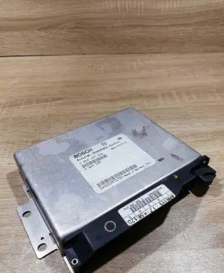 BMW 5 E39 Engine control unit/module ECU 1164132 0265109016