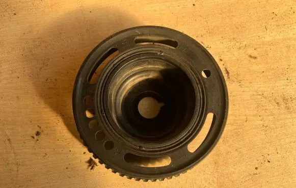 Opel Zafira A Crankshaft pulley 90531 90531581 90531581250