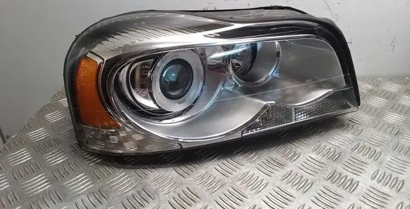 Volvo XC90 Headlight/headlamp 31290893