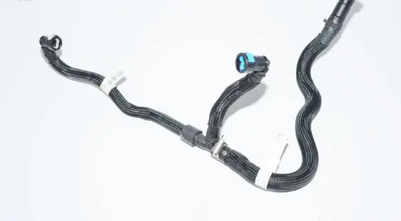 BMW X5 F15 Engine coolant pipe/hose 8514106 8514103