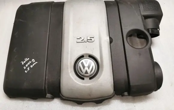 Volkswagen Jetta V Engine cover (trim) 07K129601E